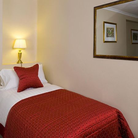 Отель Marlborough Arms Вудсток Номер фото