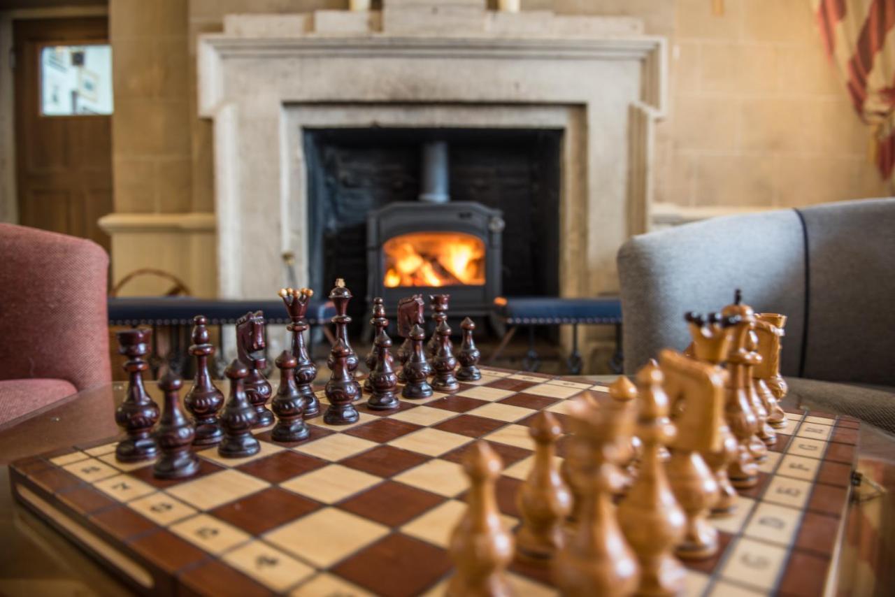 Отель Marlborough Arms Вудсток Экстерьер фото
